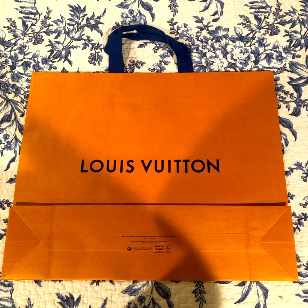 Large Louis Vuitton shopping bag, medium. Orange color.